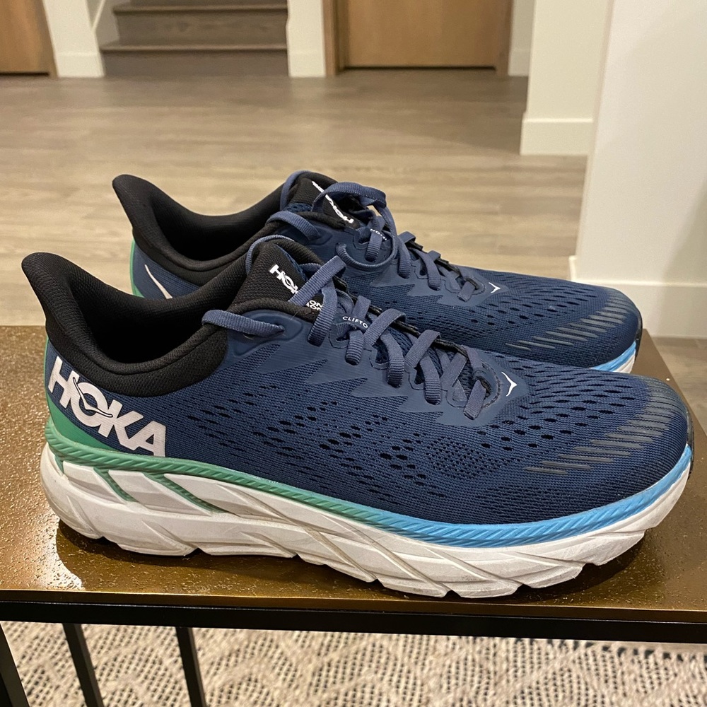 Hoka One One Clifton 7